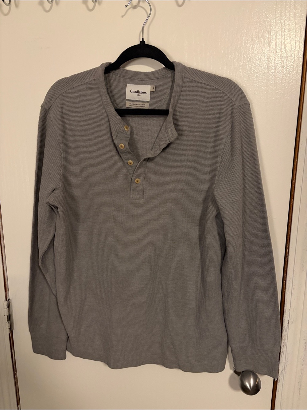 Goodfellow & Co Light Gray Ribbed Henley